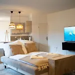 Zentrale Altstadtwohnung Mit Privatem Saunabereich * Bielefeld