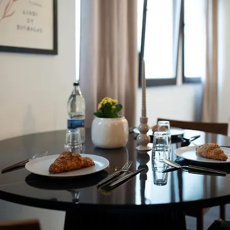 Zentrale Altstadtwohnung Mit Privatem Saunabereich Апартаменты *